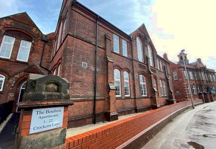 1 Bedroom Apartment To Rent In Crocketts Lane, Smethwick, B66