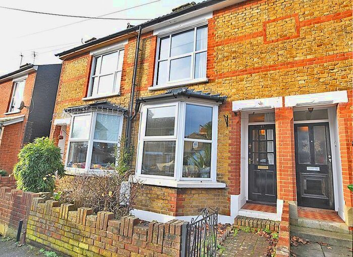 2 Bedroom Property To Rent In Heath Grove, Barming, Maidstone, ME16