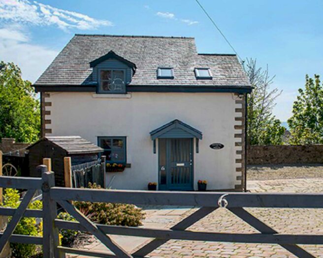 3 Bedroom Detached House To Rent In Fleming Square, Longridge, PR3