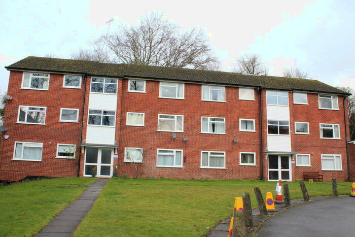 2 Bedroom Apartment To Rent In Main Road, Meriden, CV7