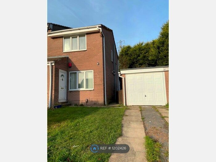 2 Bedroom Semi-Detached House To Rent In Lichfield Mount, Bradford BD2
