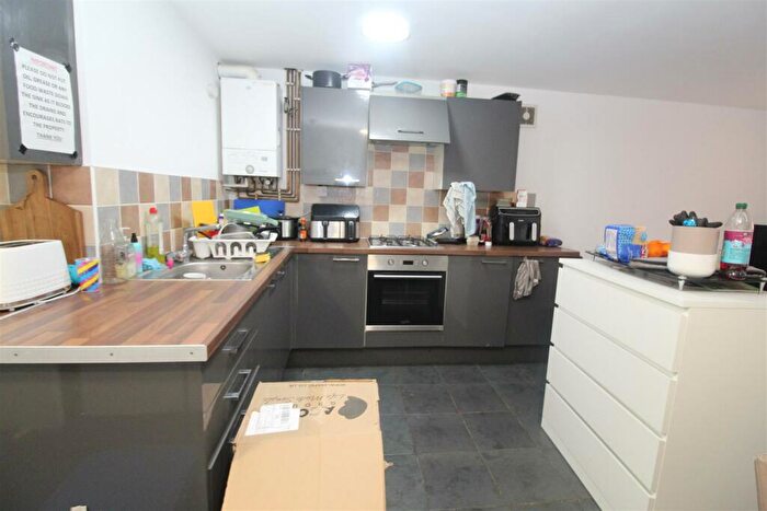 6 Bedroom Private Hall To Rent In Fitzroy Street, Cardiff, CF24