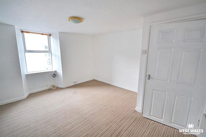 3 Bedroom Terraced House For Sale In William Street, Cardigan, SA43