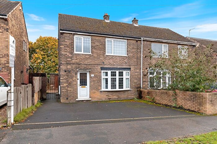 3 Bedroom Semi-detached House For Sale In Elm Tree Road, Maltby, Rotherham, S66