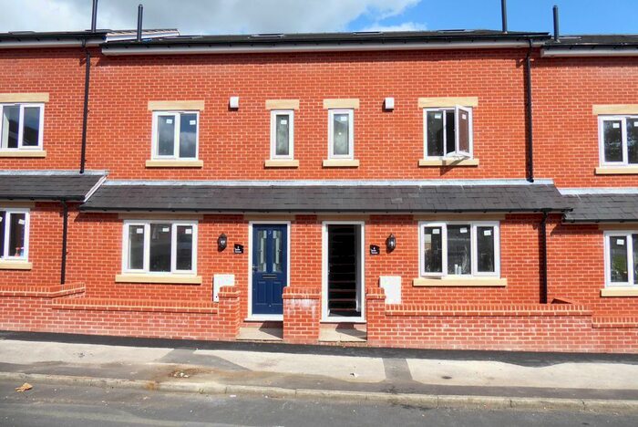 3 Bedroom Mews To Rent In Bents Terrace, Winter Street, Bolton, BL1