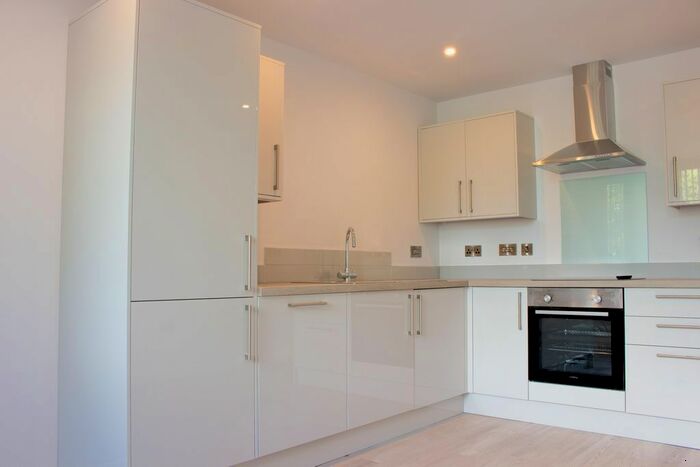 1 Bedroom Flat To Rent In Derby Road, Long Eaton, Nottingham, NG10