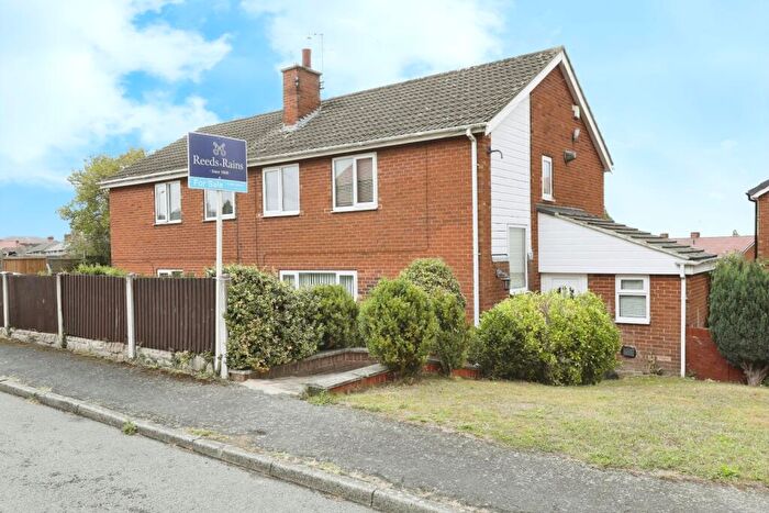 3 Bedroom Semi-Detached House For Sale In Scott Close, Thurcroft, Rotherham, South Yorkshire, S66
