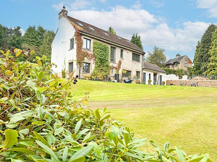 4 Bedroom Detached House For Sale In Ladymead, Glenlyon Avenue, Keighley, BD20