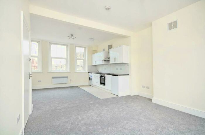Studio To Rent In Allitsen Road, St John's Wood, London, NW8