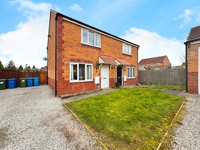 2 Bedroom Semi-Detached House For Sale In Cemetery Road, Langold, Worksop, S81