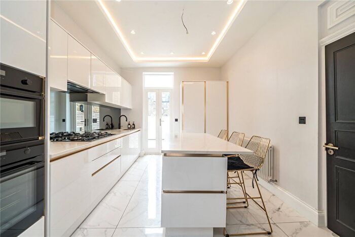 5 Bedroom Maisonette To Rent In Poplar Grove, London, W6