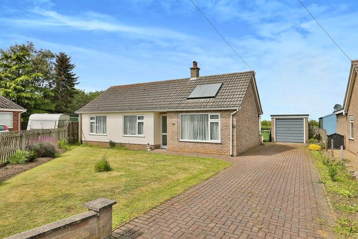 3 Bedroom Detached Bungalow For Sale In Primrose Road, Hingham, Norwich, NR9