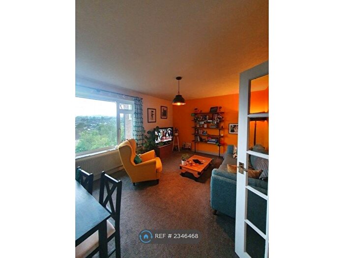 2 Bedroom Flat To Rent In Ryde Court, Hove, BN3