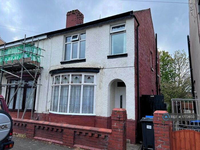 3 Bedroom Semi-Detached House To Rent In Layton Road, Blackpool, FY3