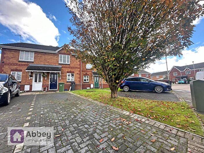 2 Bedroom Town House To Rent In Adelaide Close, Leicester, LE4