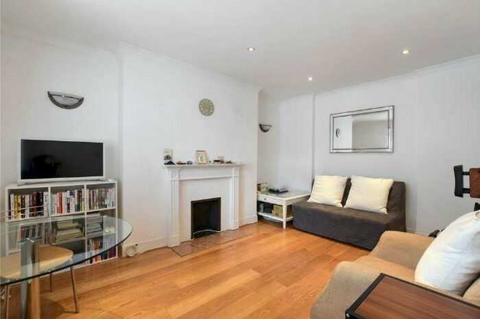 2 Bedroom Flat To Rent In Crawford Street, Marylebone, London, W1H