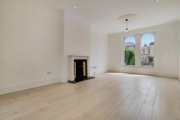 7 Bedroom Property To Rent In Windsor Road, Forest Gate, London, E7