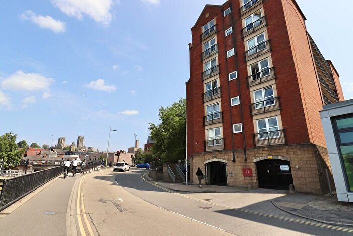 1 Bedroom Apartment For Sale In Grantavon House, Brayford Wharf East, Lincoln, LN5