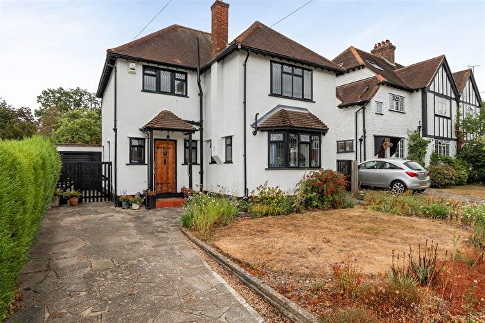 3 Bedroom Detached House For Sale In Manor Way, Petts Wood East, BR5
