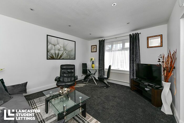 1 Bedroom Flat To Rent In Bowerham Road, Lancaster, LA1