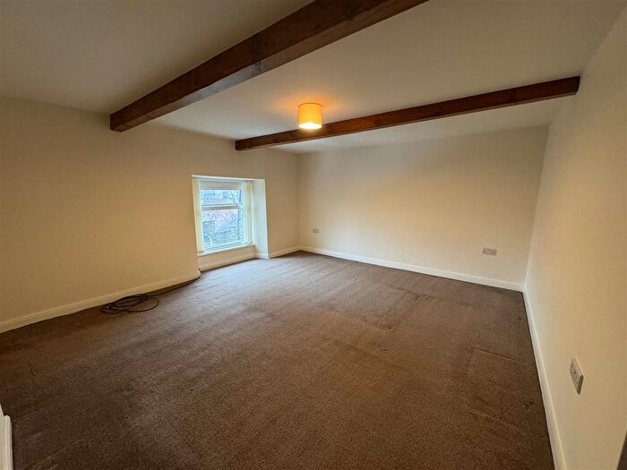 2 Bedroom Flat To Rent In Front Street, Stanhope, Bishop Auckland, DL13
