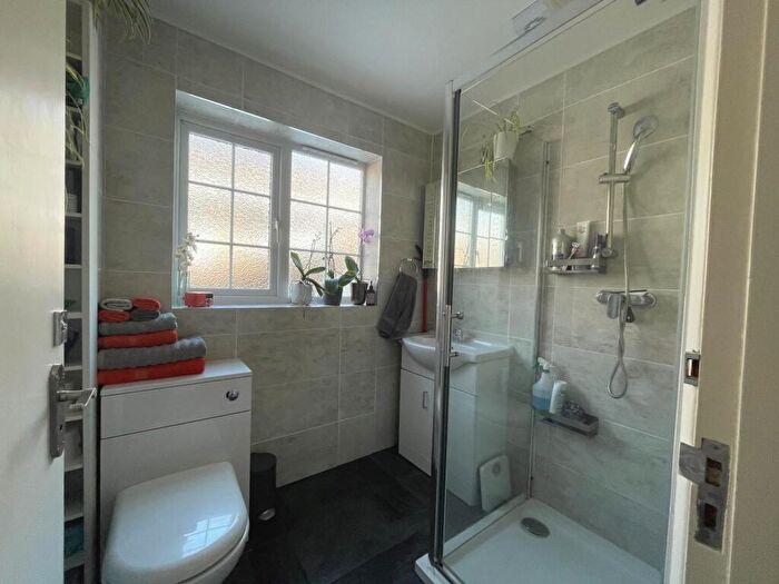 2 Bedroom Bungalow For Sale In Greenacre Drive, Walmer, CT14