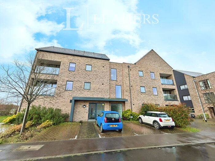 2 Bedroom Flat To Rent In Overhill Close, CB2