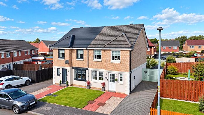 3 Bedroom Semi-Detached House For Sale In Bell Quadrant, Carfin, Motherwell, ML1