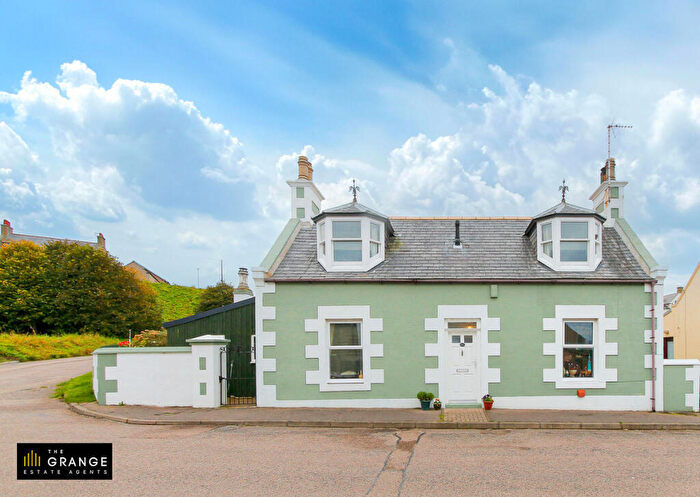 3 Bedroom Detached House For Sale In New Street, Findochty, AB56