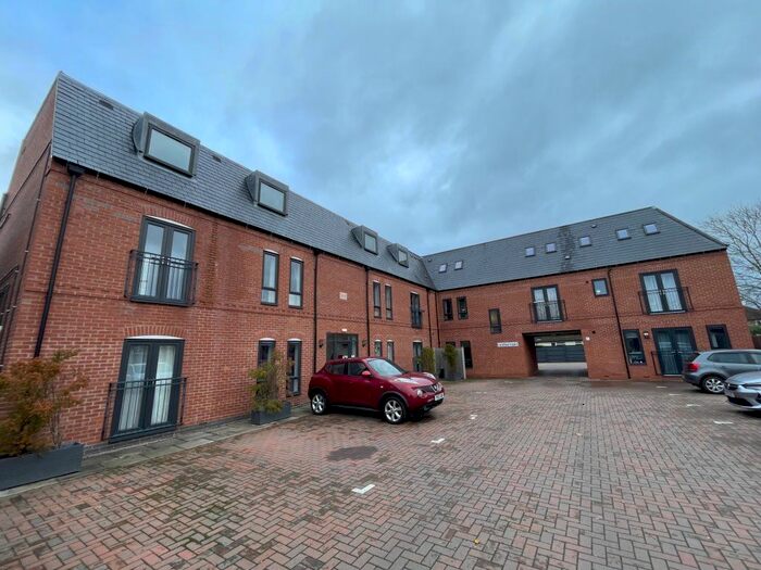 2 Bedroom Flat To Rent In Carillion Court, Loughborough, LE11