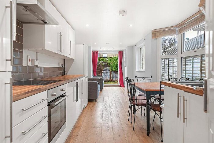 5 Bedroom Terraced House To Rent In Fenham Road, Peckham, SE15