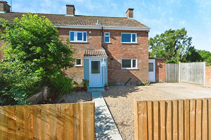 3 Bedroom Semi Detached House For Sale In Thurlin Road, Gaywood, King's Lynn, PE30