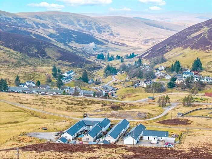 2 Bedroom Semi-Detached Bungalow For Sale In Mountain Lodge, Wanlockhead, ML12