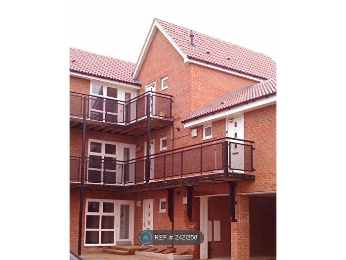 Studio To Rent In Englefield Way, Basingstoke, RG24