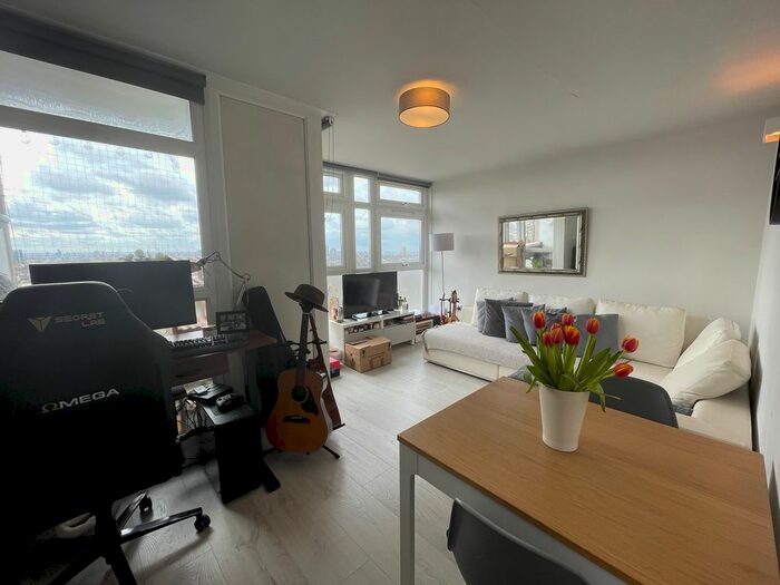 1 Bedroom Flat To Rent In Edinburgh House, Lanark Road, London, W9