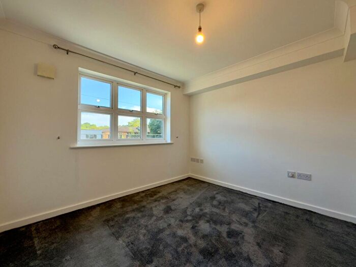 2 Bedroom Apartment To Rent In Ogden Park, Bracknell, Berkshire, RG12