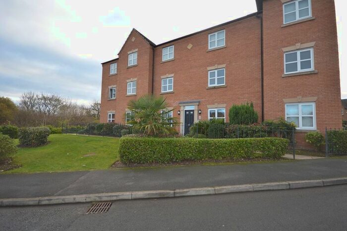 2 Bedroom Flat To Rent In Mill Pool Way, Sandbach CW11