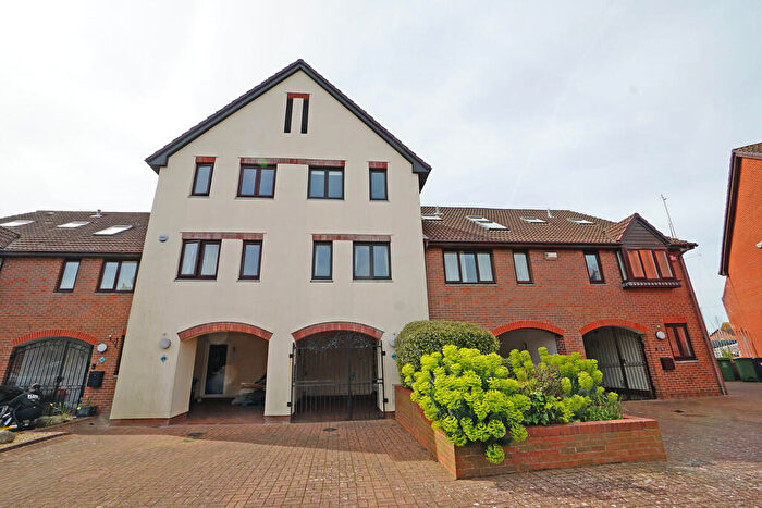 3 Bedroom Terraced House To Rent In Cadgwith Place, Port Solent, PO6