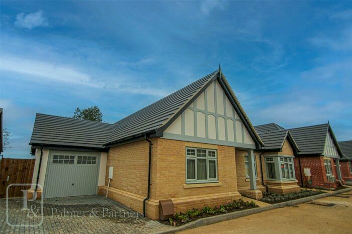 3 Bedroom Bungalow To Rent In James Ward Road, Colchester, CO2