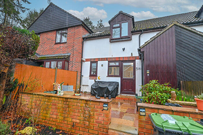 1 Bedroom Terraced House For Sale In Sweetbriar Gardens, Waterlooville, PO7