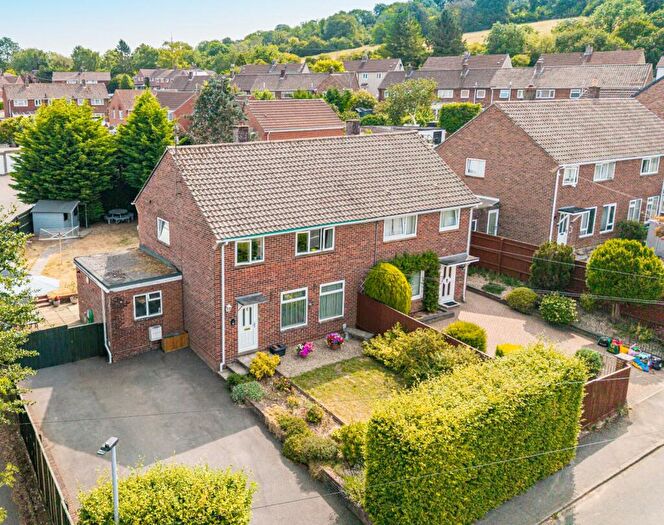3 Bedroom Semi-Detached House For Sale In Queens Way, Marlborough, Wiltshire, SN8