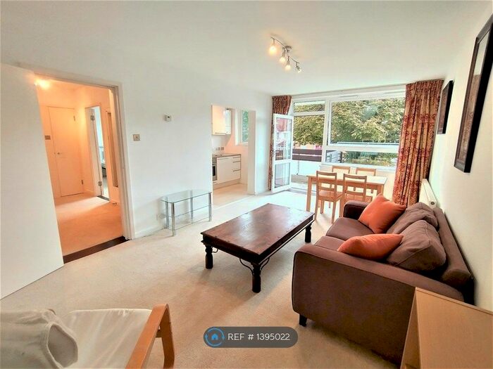 1 Bedroom Flat To Rent In Napier Court, London, SW6