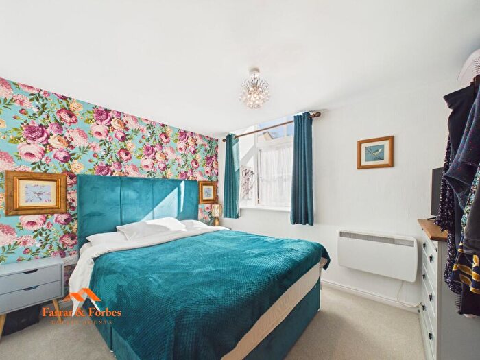 2 Bedroom Apartment For Sale In Floats Mill, Trawden, BB8