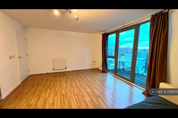 2 Bedroom Penthouse To Rent In John Wetherby Court West, London, E15