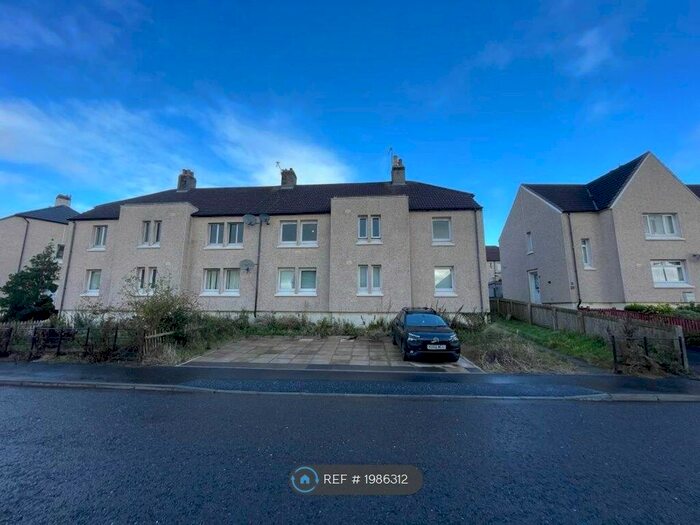 3 Bedroom Flat To Rent In Kenilworth Road, Lanark, ML11