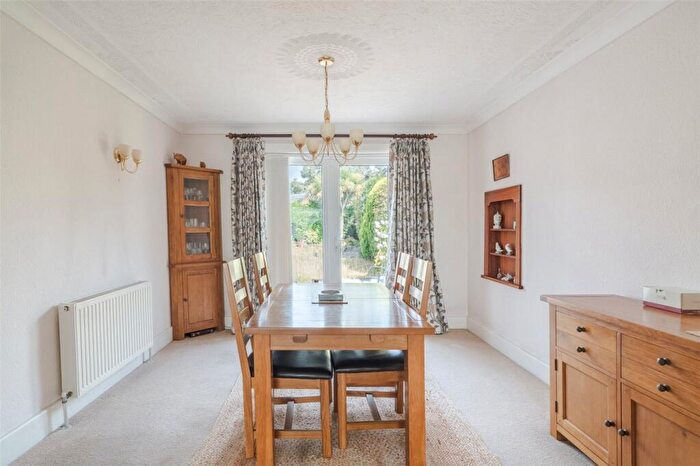 3 Bedroom Detached House For Sale In Wimborne Road West, Wimborne, Dorset, BH21