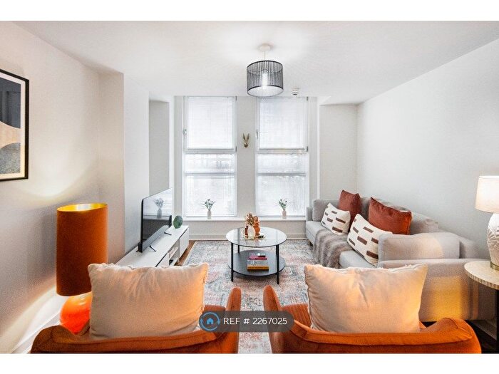 2 Bedroom Flat To Rent In Lamb's Passage, London, EC1Y