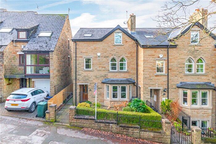 4 Bedroom Town House To Rent In Wells Walk, Ilkley, West Yorkshire, LS29