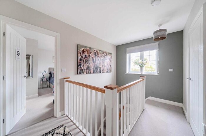 3 Bedroom Detached House For Sale In Tower Gardens, Mortimer Common, Reading, Berkshire, RG7