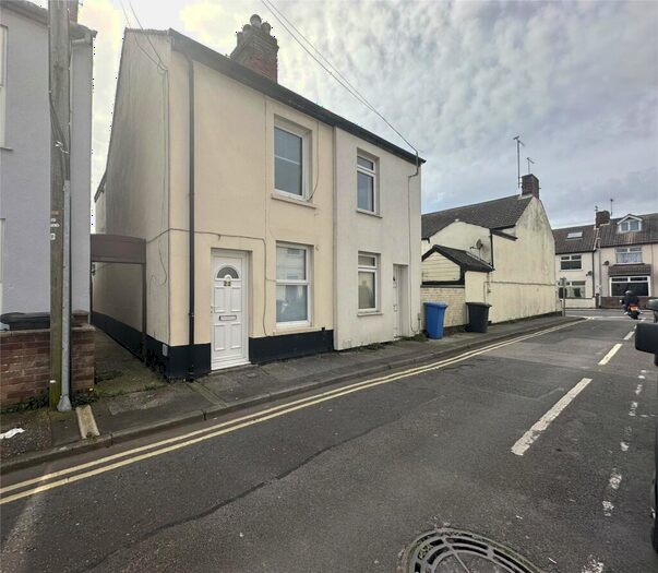 2 Bedroom End Of Terrace House To Rent In Alma Road, Lowestoft, Suffolk, NR32